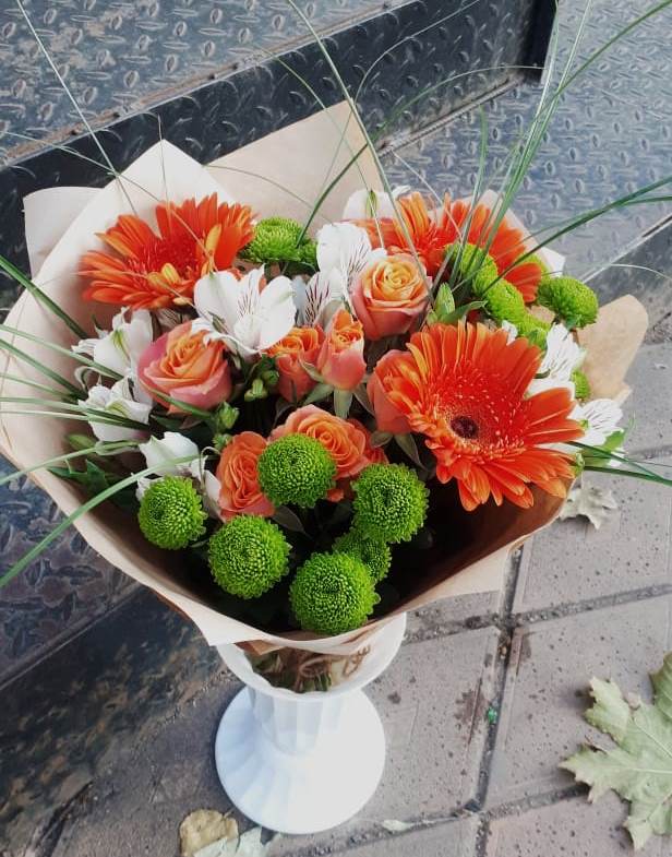 Букет цветов из: Герберы, Хризантемы, Альстромерии и Розы в Кузьмино