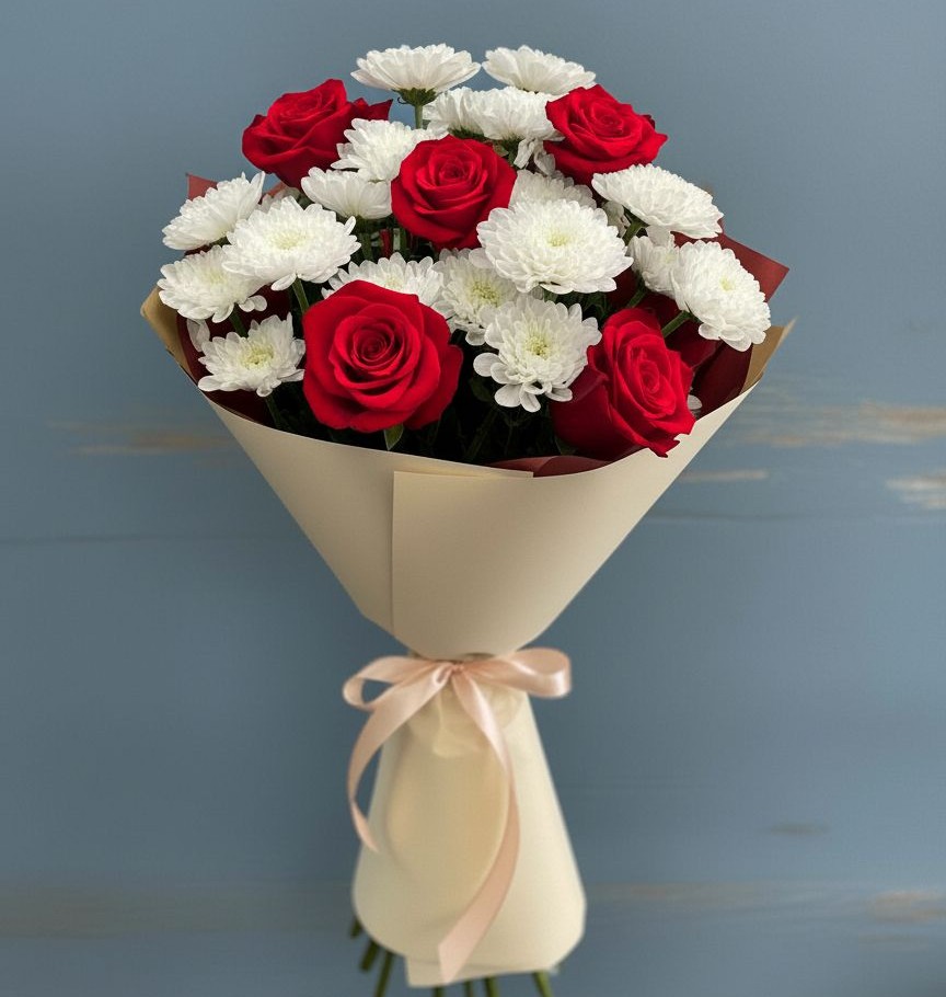 Букет цветов из: Розы и Хризантемы в Кузьмино