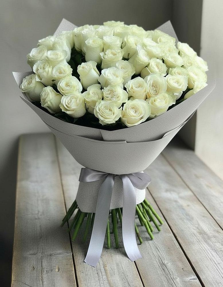 Букет 35 Белых роз в Кузьмино