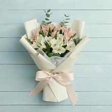 Букет цветов из:  Альстромерии в Кузьмино