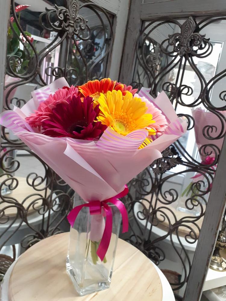 Букет цветов из: Герберы в Кузьмино