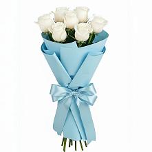 Букет 7 белых роз Проуд в Кузьмино