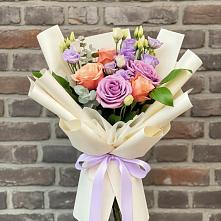 Букет цветов из:  Лизиантусы и Розы #REPLACE_PRED# Кузьмино