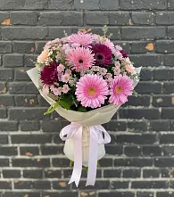 Букет цветов из:  Герберы и Хризантемы в Кузьмино