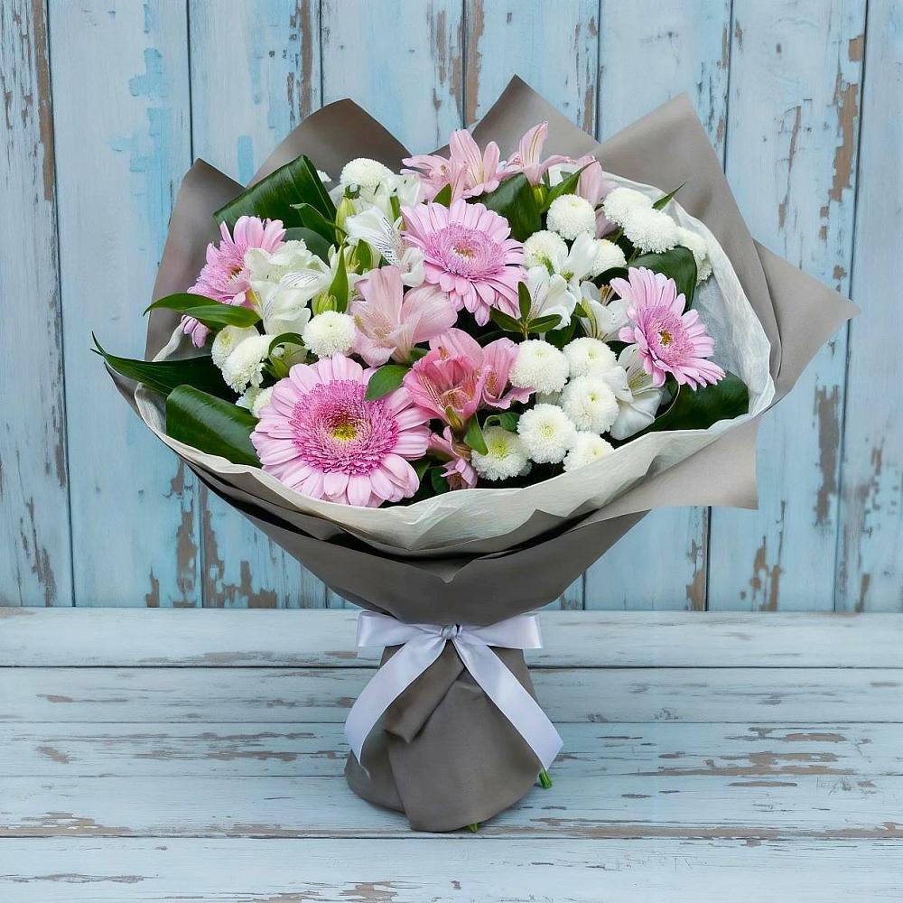Букет цветов из: Герберы, Альстромерии и Хризантемы в Кузьмино