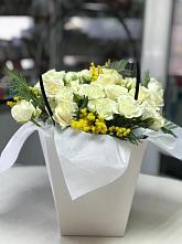 Композиция бриллиант в Кузьмино Цветочная композиция из Розы в Кузьмино