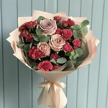 Букет цветов из:  Гвоздики и Розы в Кузьмино