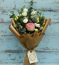 Букет цветов из:  Розы и Лизиантусы #REPLACE_PRED# Кузьмино